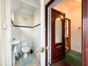 Photo 25- click for photo gallery